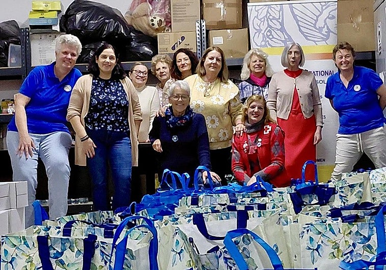 Soroptimist Christmas project aids families in need on the Costa